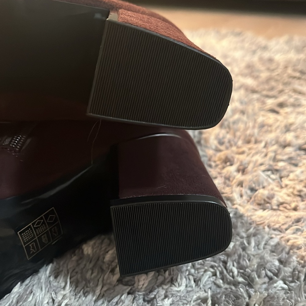 DKNY CHOCOLATE BROWN OVER THE KNEE BOOT - NEW - Picture 12 of 13